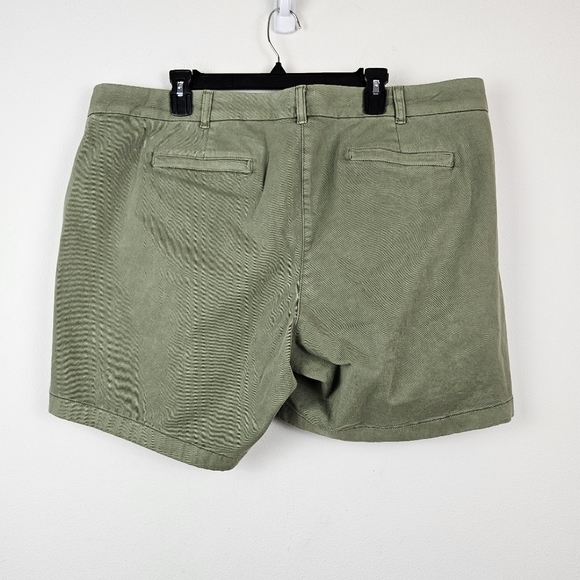 J. Crew 7" stretch chino short Size 20 NWT Green - Picture 4 of 6